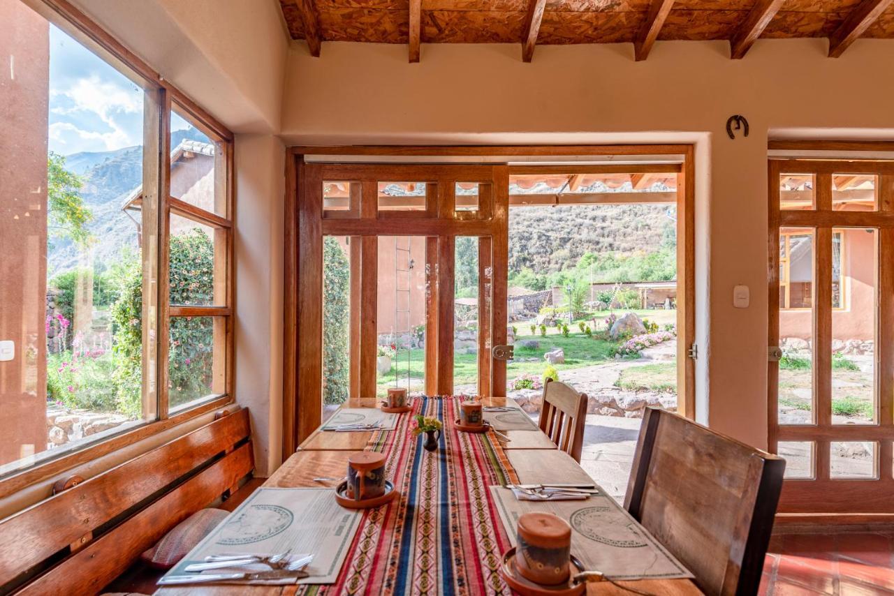 Unuwasi Hotel & Villa Calca Bagian luar foto