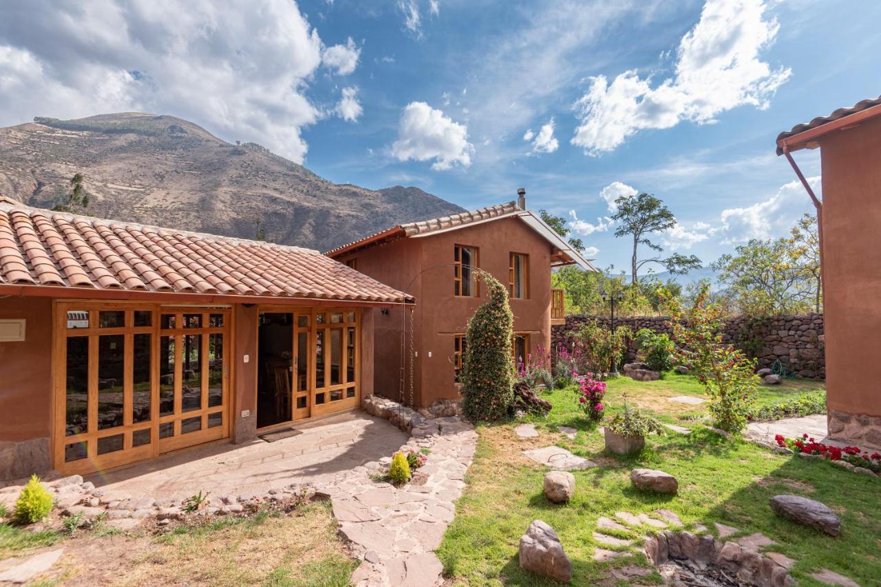 Unuwasi Hotel & Villa Calca Bagian luar foto