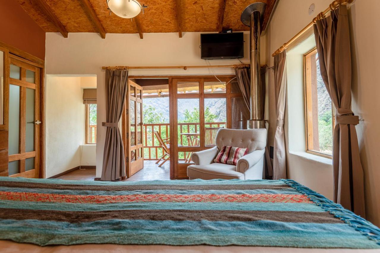 Unuwasi Hotel & Villa Calca Bagian luar foto