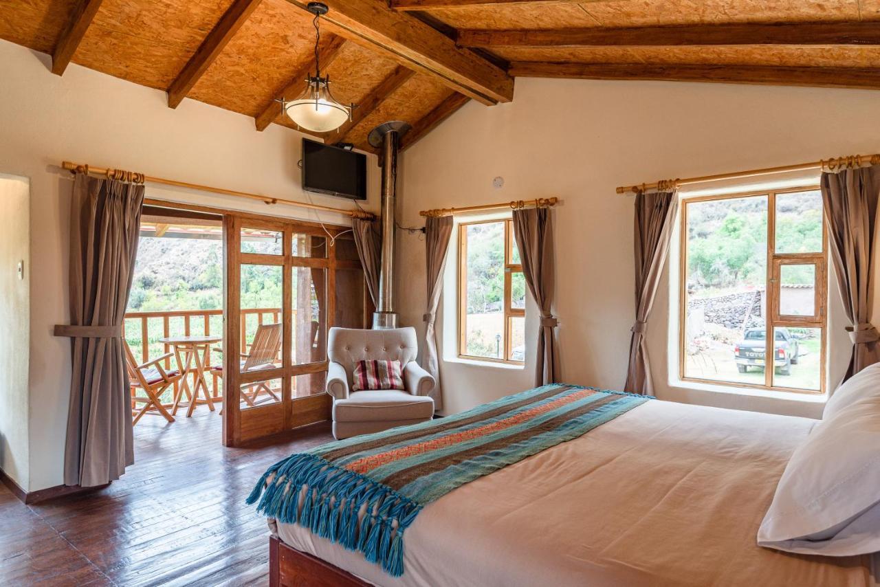 Unuwasi Hotel & Villa Calca Bagian luar foto