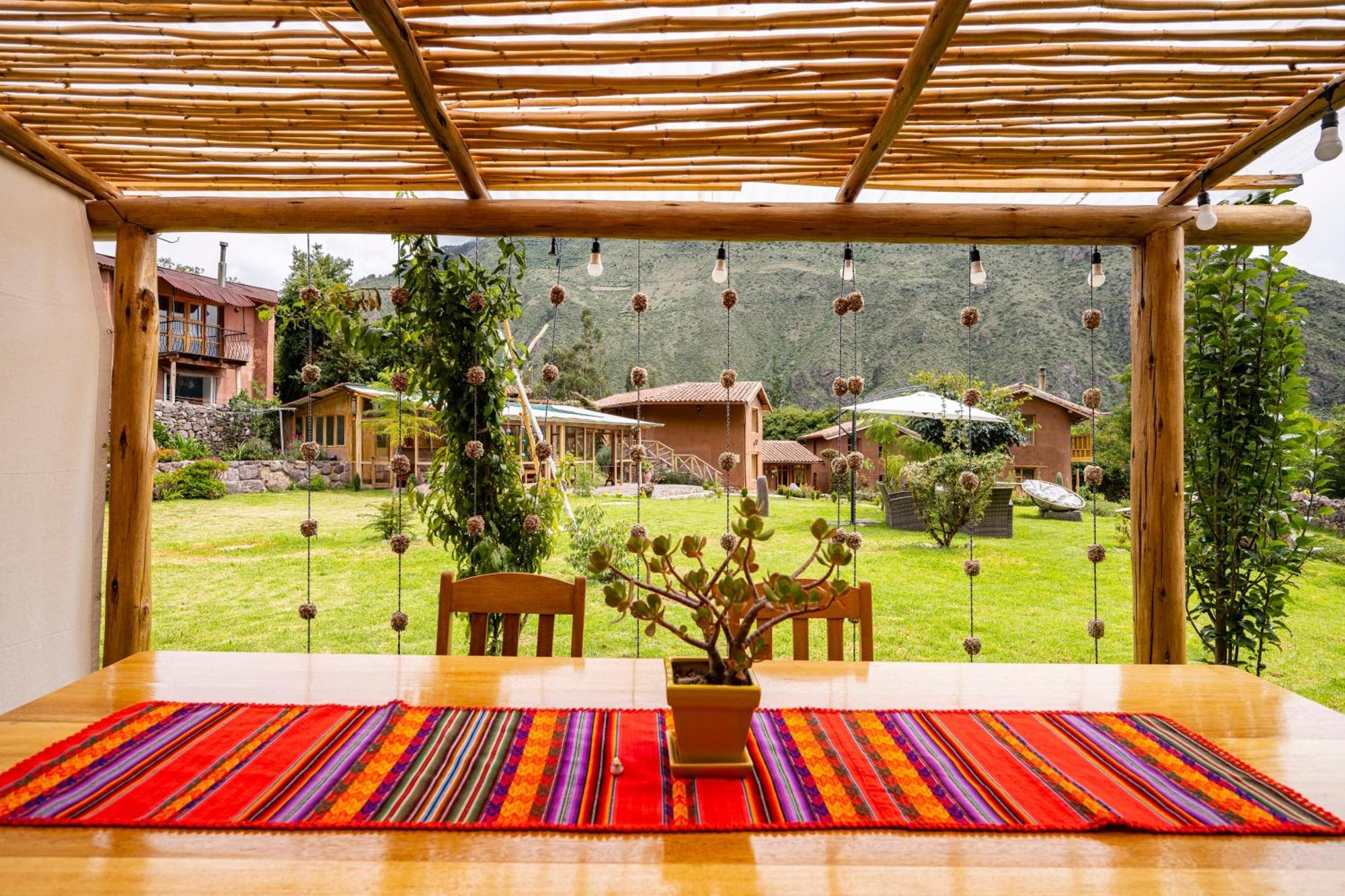 Unuwasi Hotel & Villa Calca Bagian luar foto