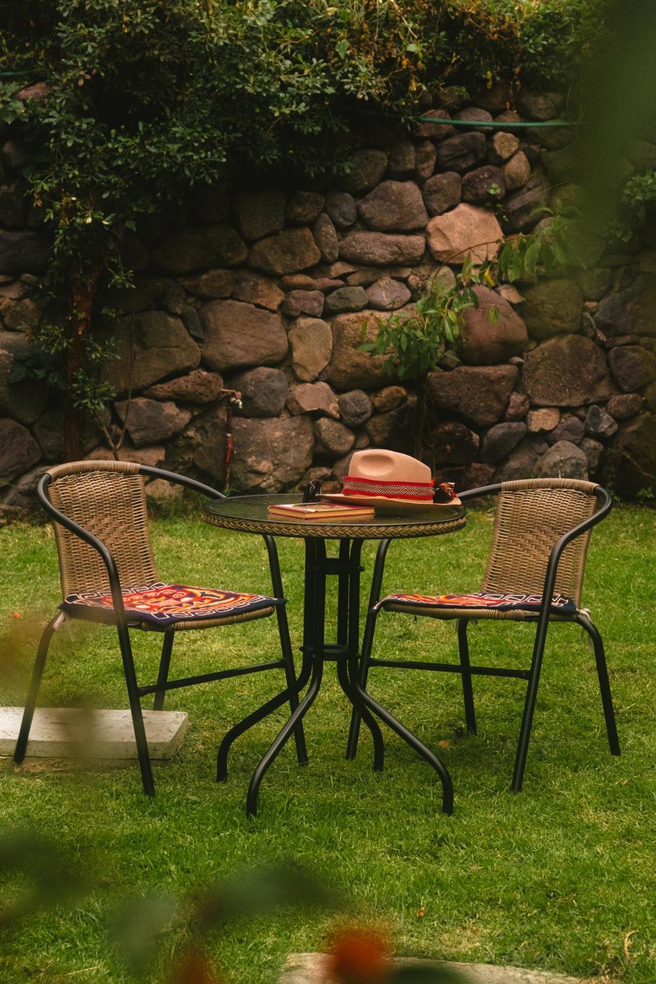 Unuwasi Hotel & Villa Calca Bagian luar foto